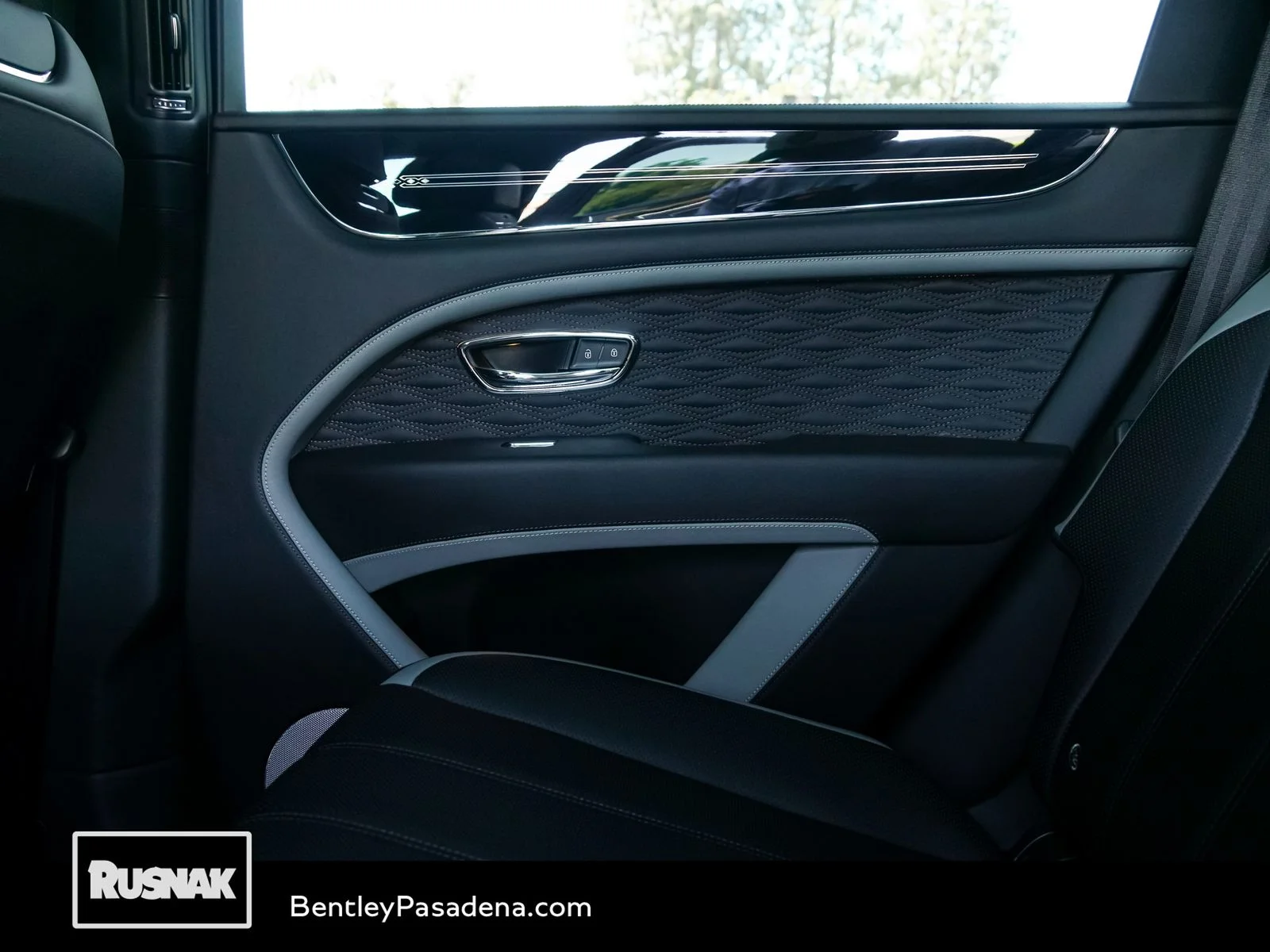 2026 Bentley Bentayga Speed - Photo 26