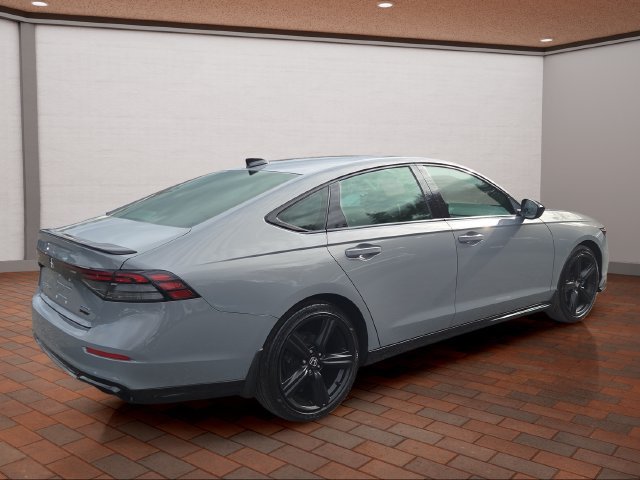 Used 2024 Urban Gray Pearl Honda Sport-L image 3