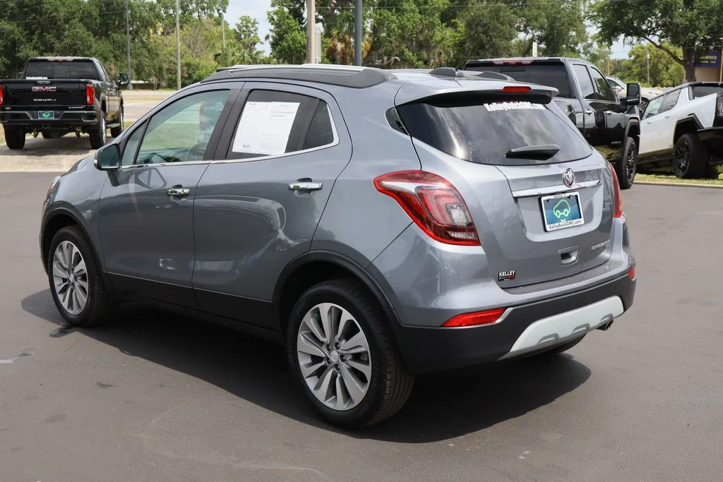 Used 2019 Gray Buick Preferred image 7