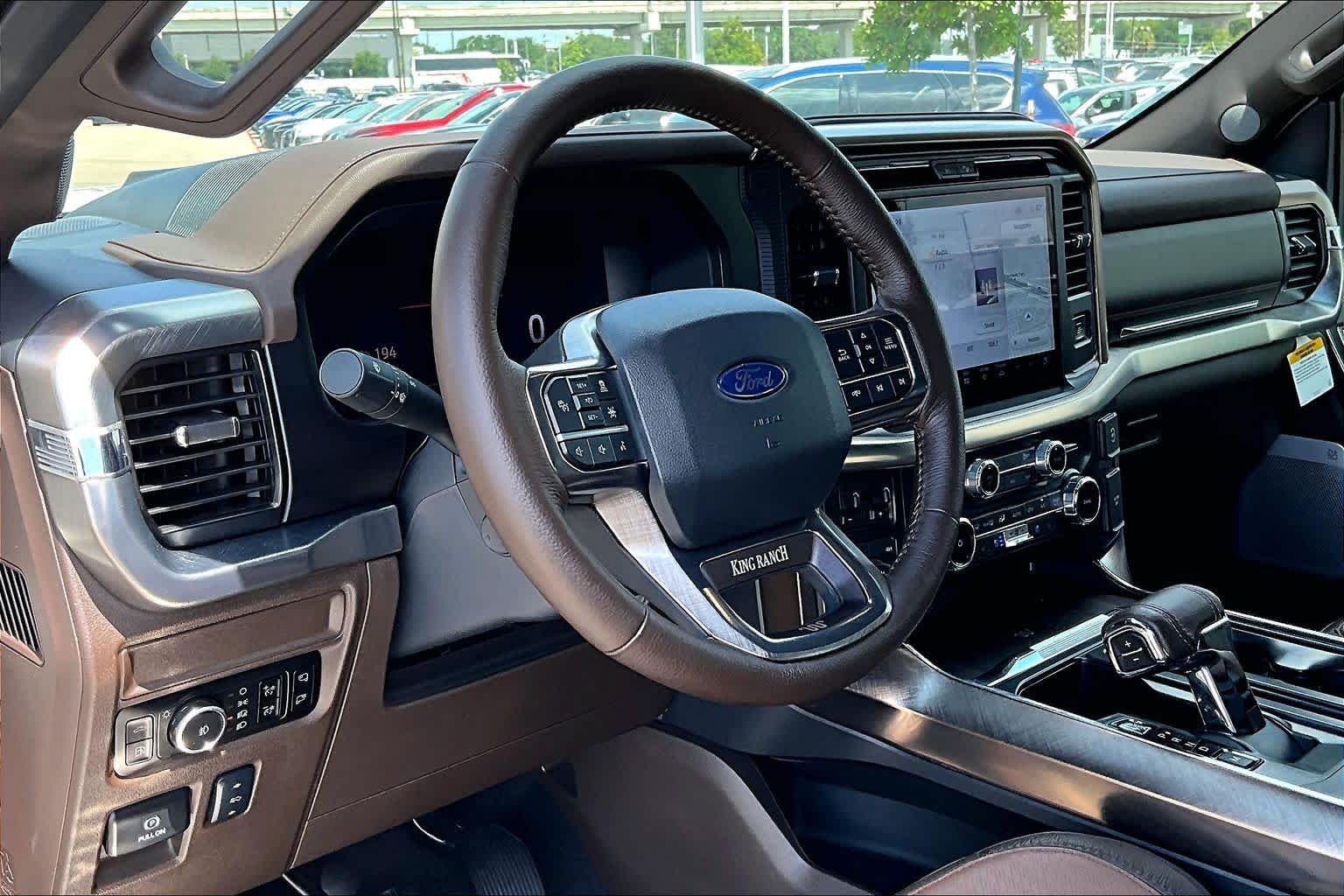 Used 2025 Star White Metallic Tri-Coat/Marsh Gray Ford King Ranch image 17