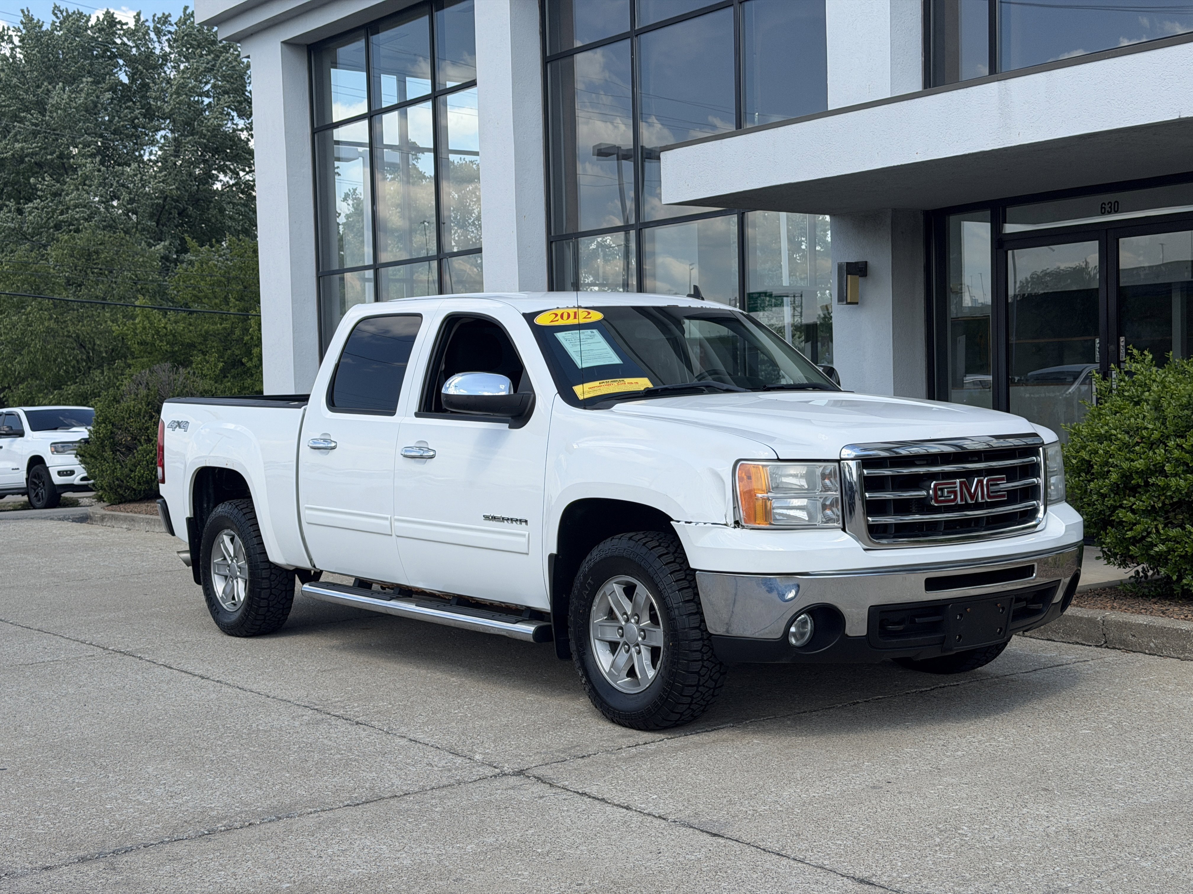 Used 2012 GMC Sierra 1500 SLE with VIN 3GTP2VE72CG250593 for sale in Jeffersontown, KY
