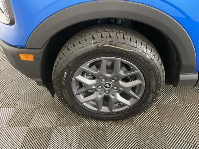 New 2025 Velocity Blue Metallic Ford Big Bend image 30