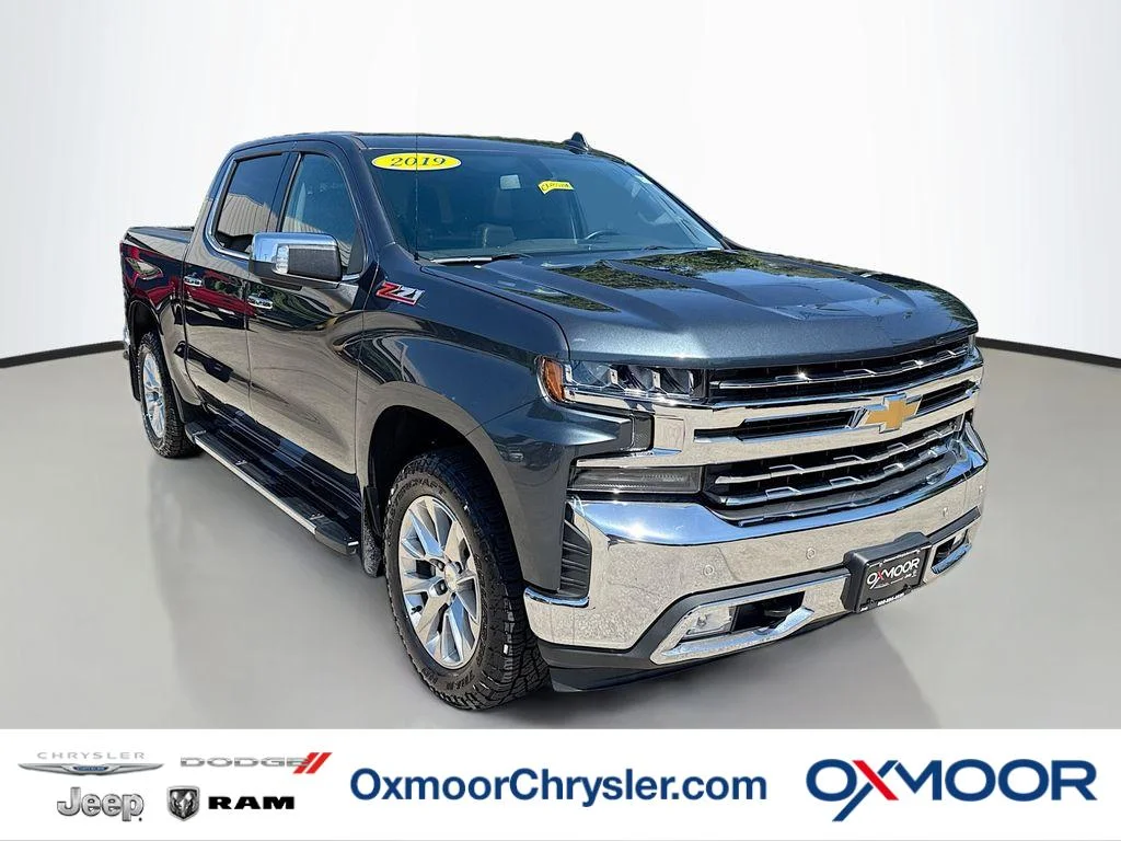 Used 2019 Shadow Gray Metallic Chevrolet LTZ image 1