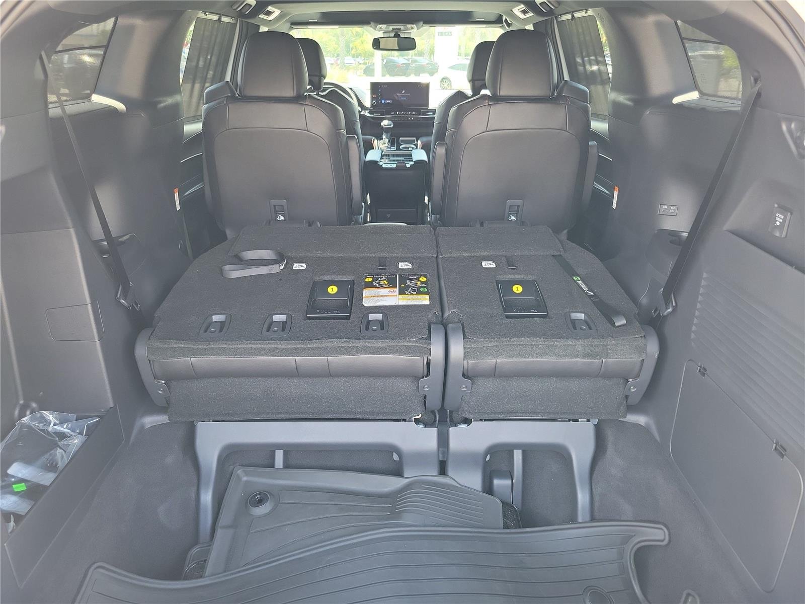Used 2026 Ice Cap Toyota XSE image 10
