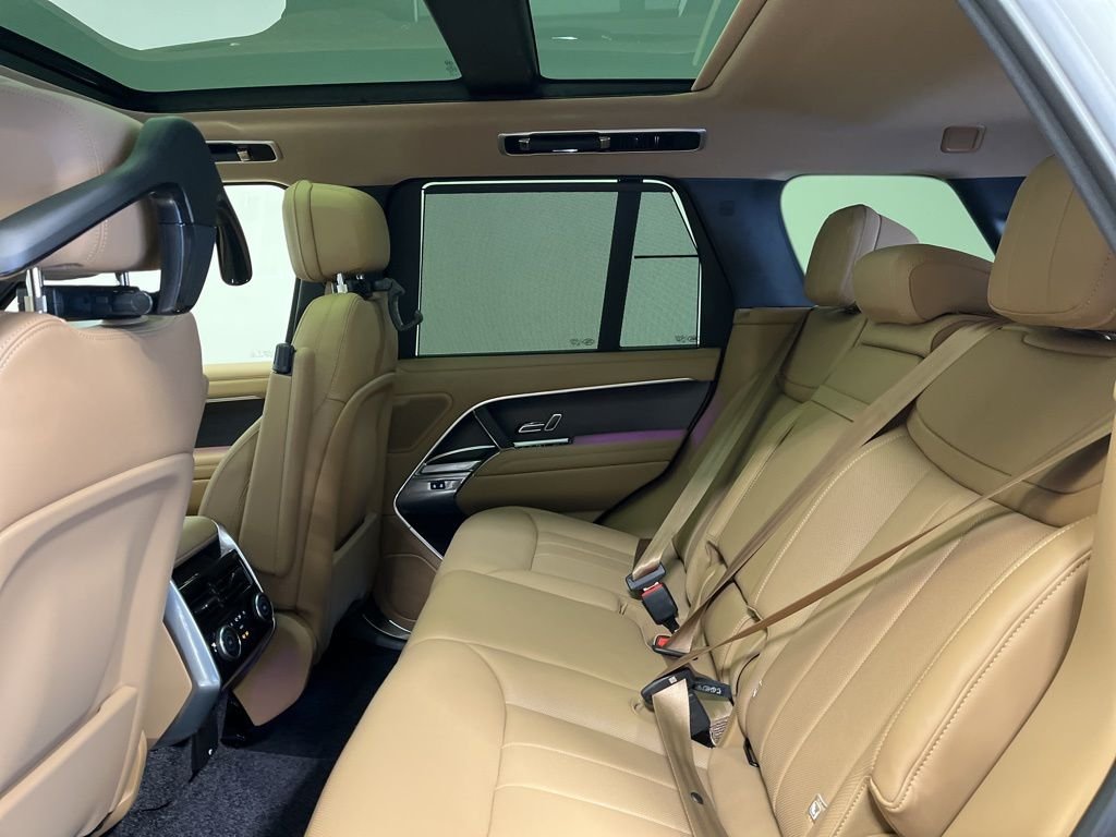 2026 Land Rover Range Rover SE - Photo 24