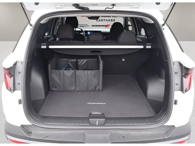 Used 2026 White Pearl Hyundai SE image 26