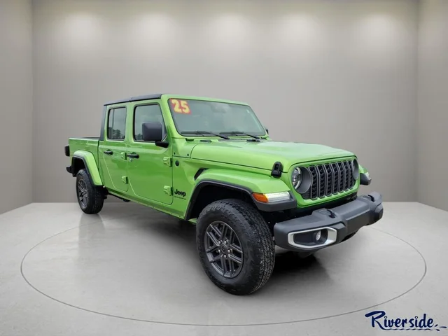 2025 Jeep Gladiator Sport S