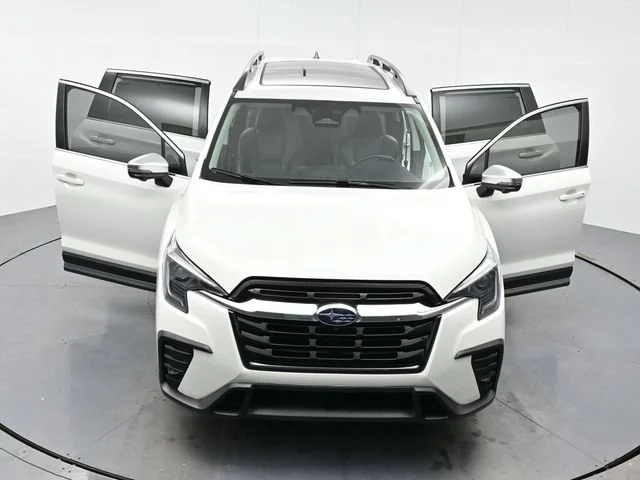 Used 2023 Crystal White Pea Subaru Limited image 46