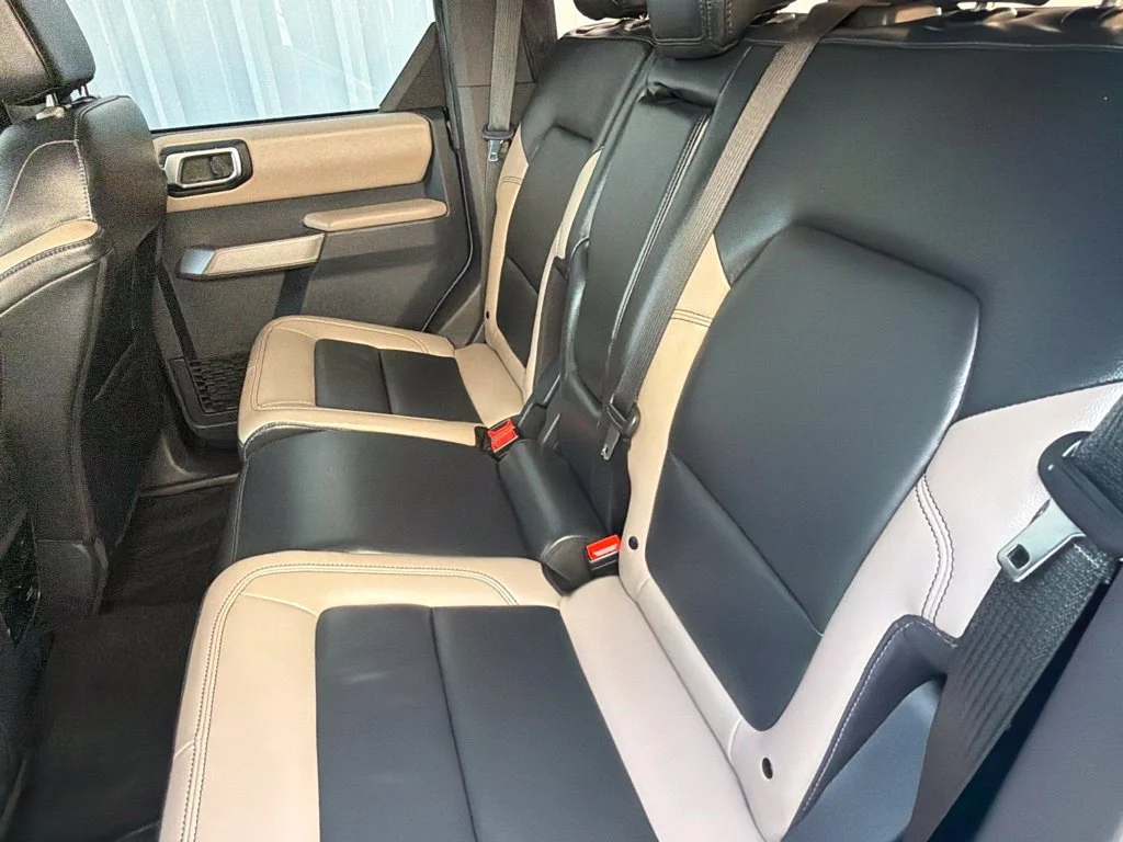 Used 2023 Azure Gray Metallic Ford Wildtrak image 10