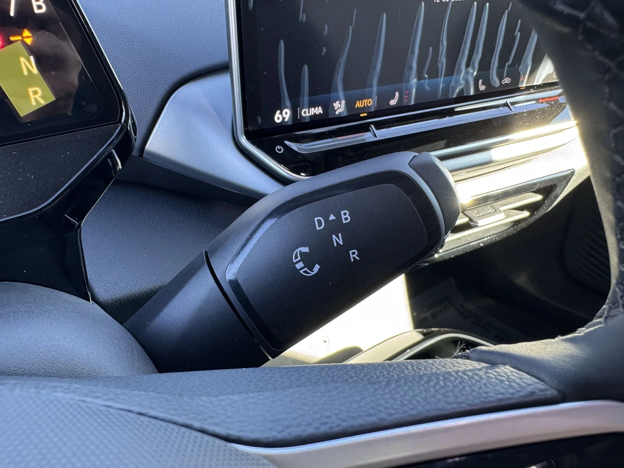 New 2026 Pure Gray Volkswagen Pro image 21