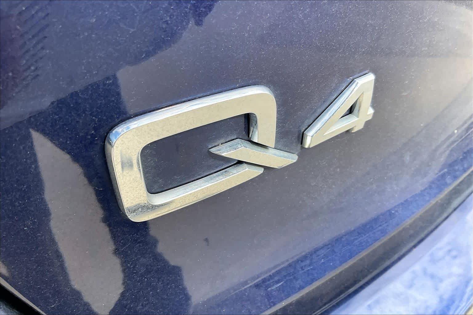 Used 2023 Navarra Blue Metallic Audi Premium Plus image 28