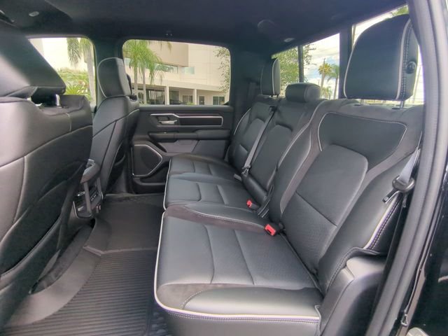 New 2026 Diamond Black Crystal Pearl-Coat Exterior Paint RAM Laramie image 15