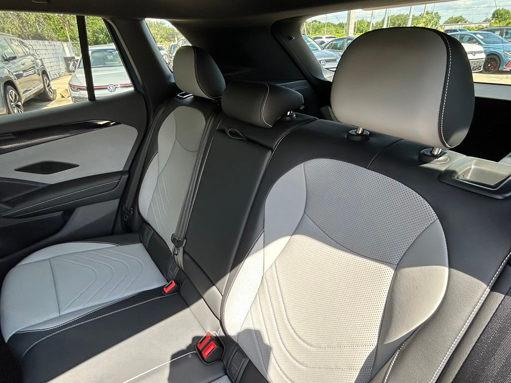 New 2026 Blue Volkswagen 2.0T SE R-Line Black image 49