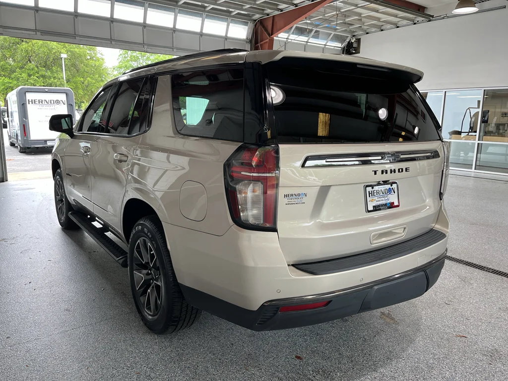 Used 2022 Empire Beige Metallic Chevrolet Z71 image 6