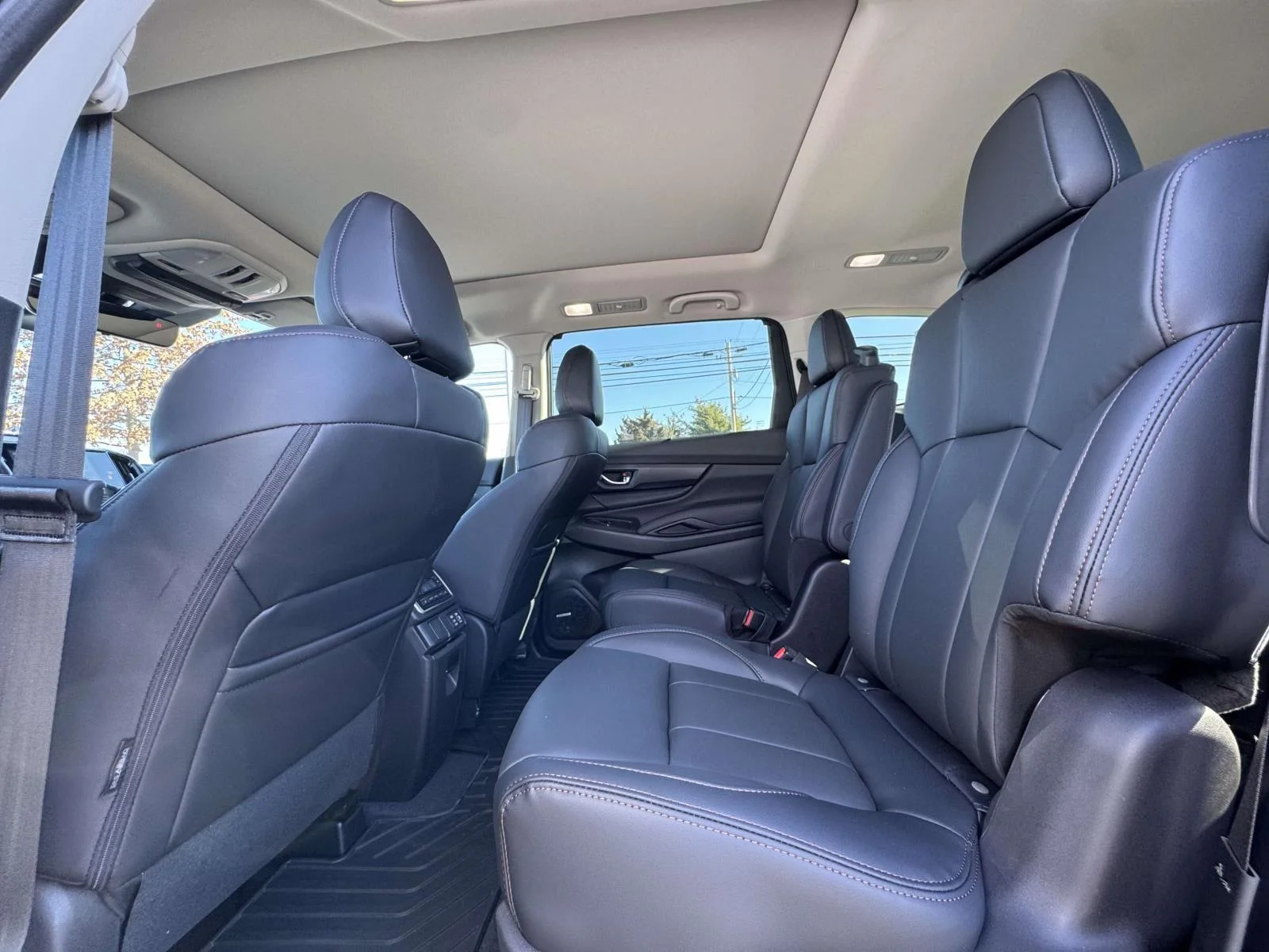 2026 Subaru Ascent Limited Bronze Edition - Photo 9
