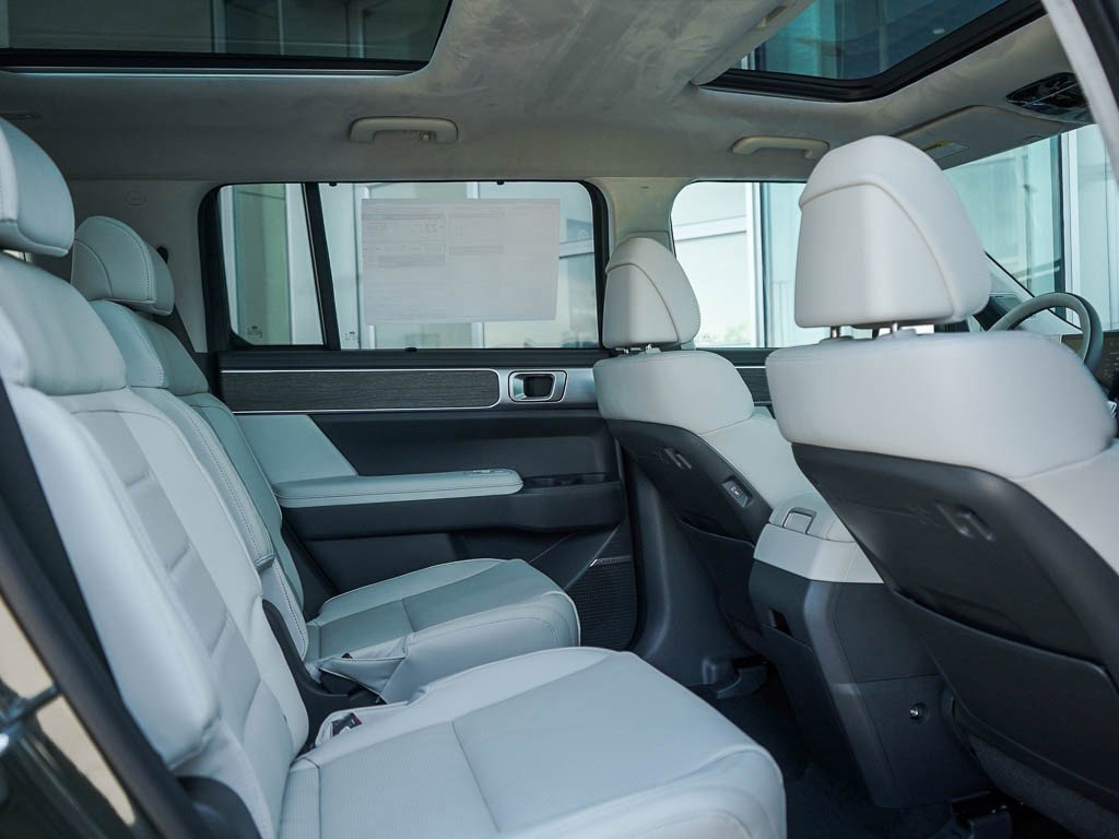 New 2026 Rockwood Green Hyundai Calligraphy AWD image 13