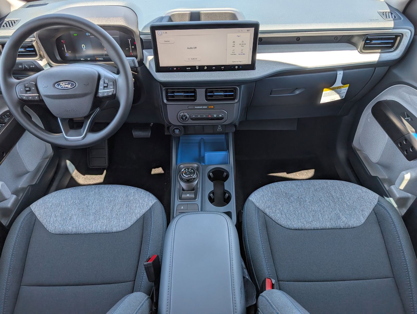 New 2026 Oxford White Ford XLT image 5