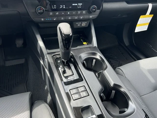 New 2026 ICE SILVER METALLIC Subaru Touring XT image 22