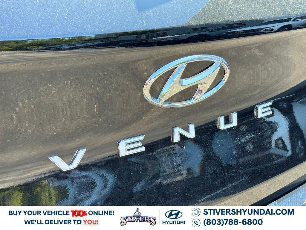 New 2026 Black Hyundai SEL image 15