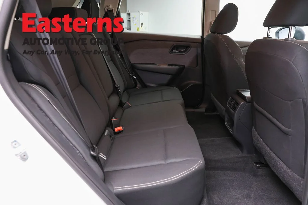Used 2023 White Nissan S image 24