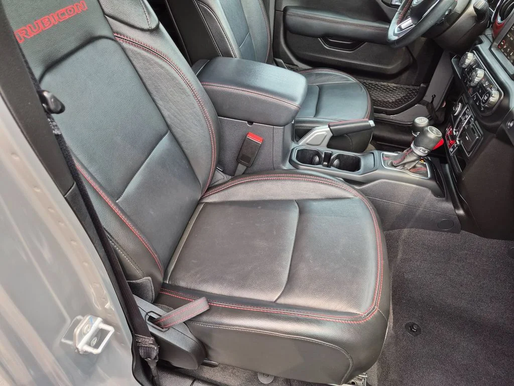 Used 2022 Gray Jeep Unlimited Rubicon image 25