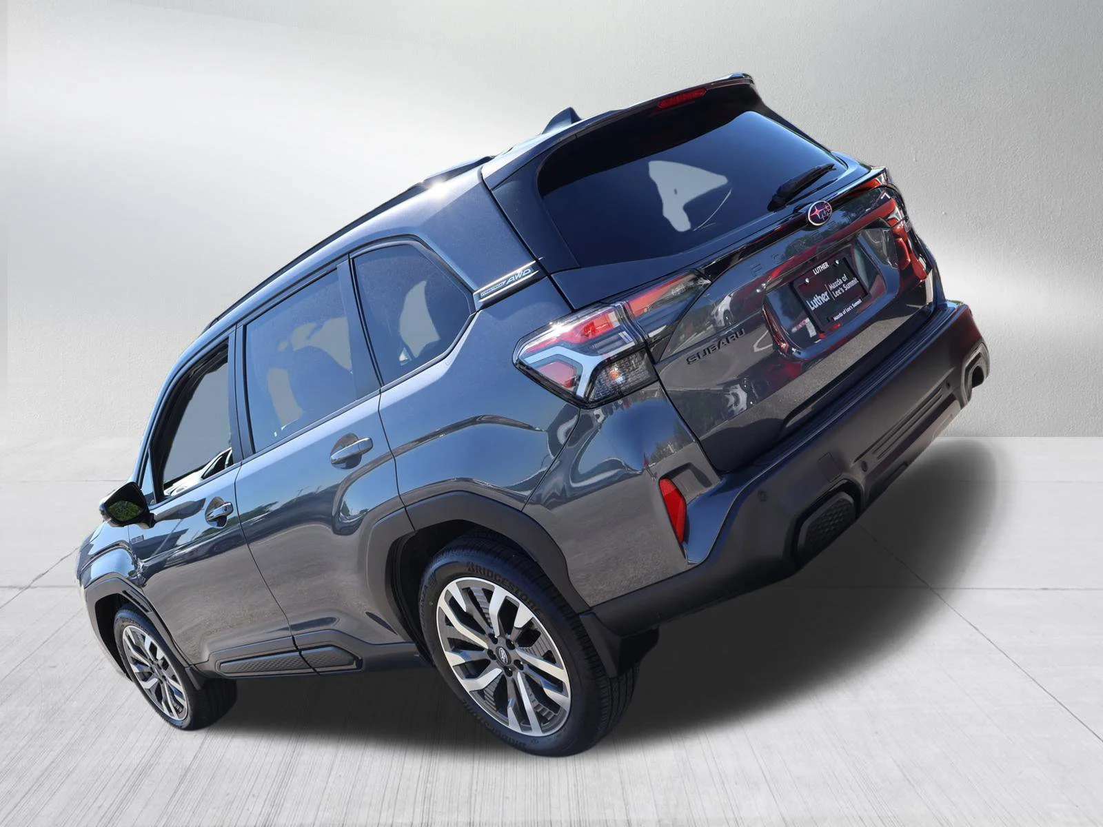 Used 2025 Magnetite Gray Metallic Subaru Touring Hybrid image 5