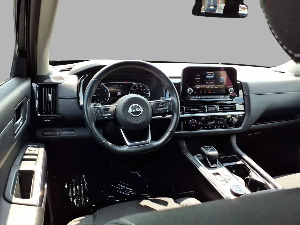 Used 2025 Black Nissan SV image 4