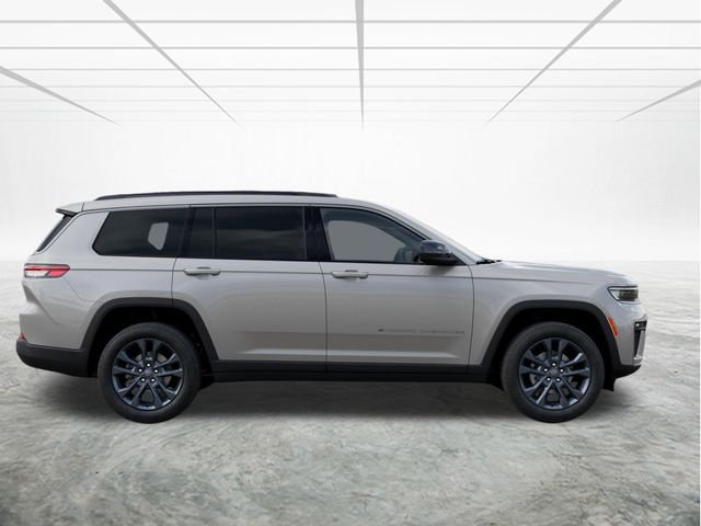New 2026 Silver Zynith Jeep Limited image 22