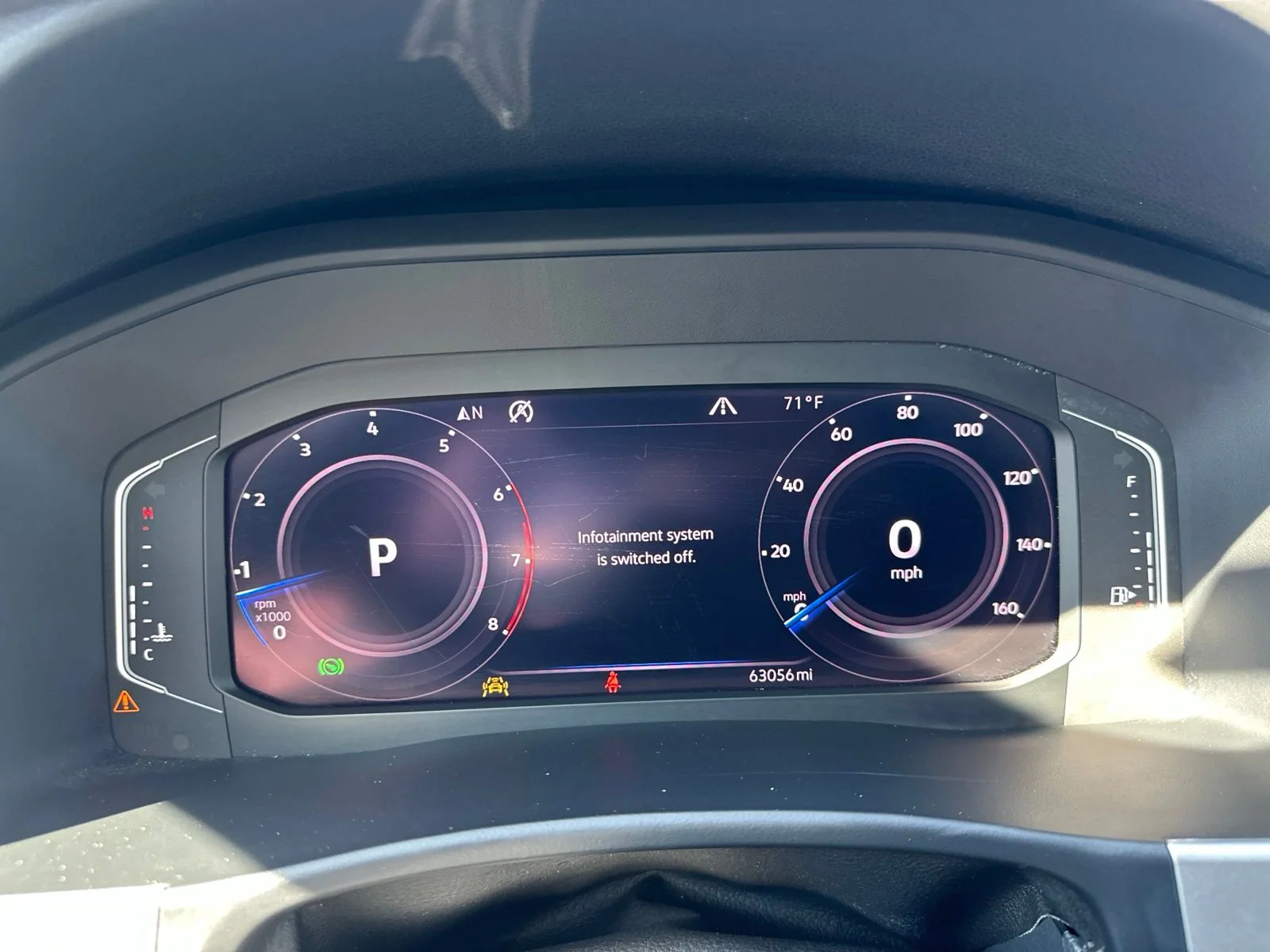 Used 2019 Gray Volkswagen SEL Premium image 62