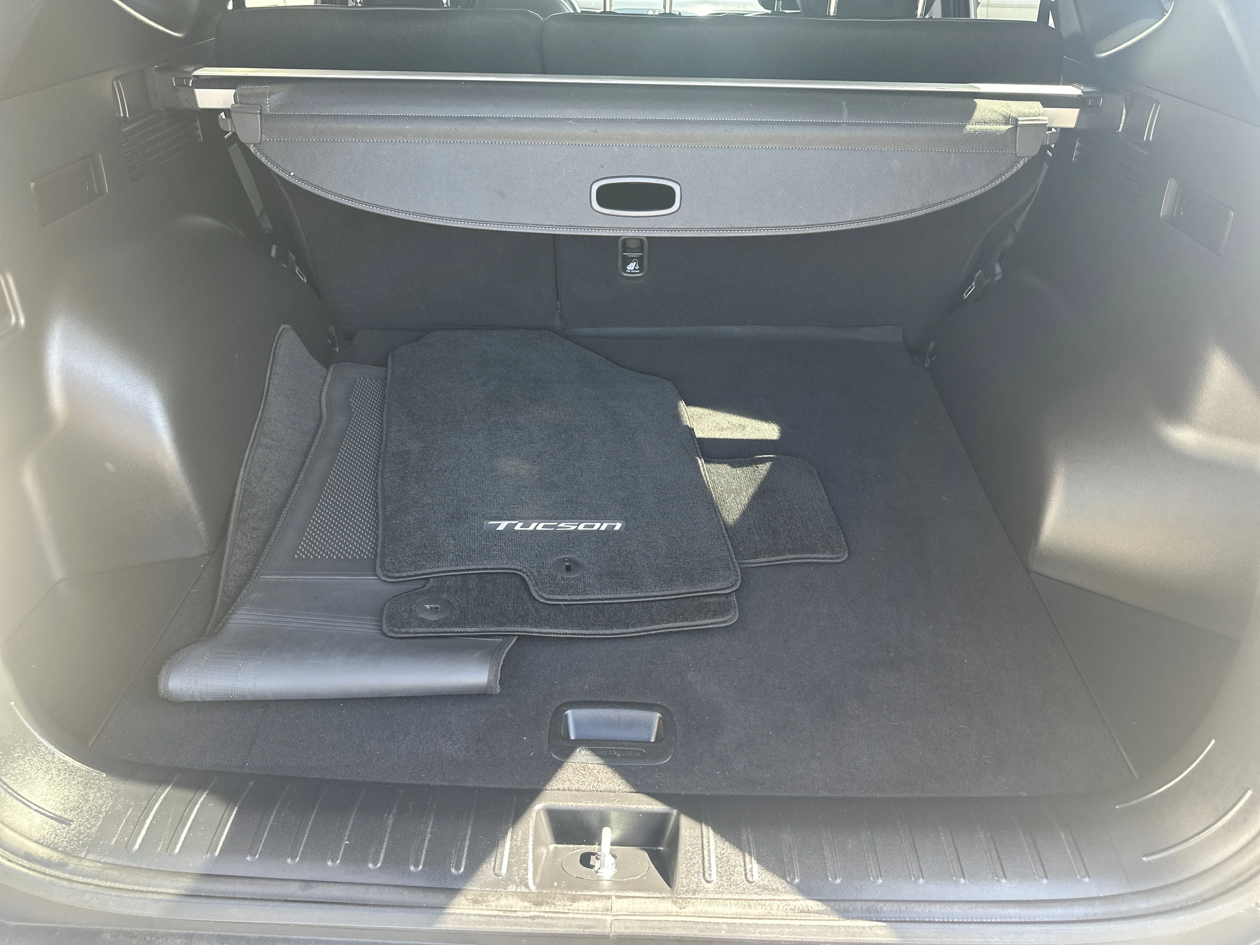 Used 2023 Amazon Gray Hyundai XRT image 26