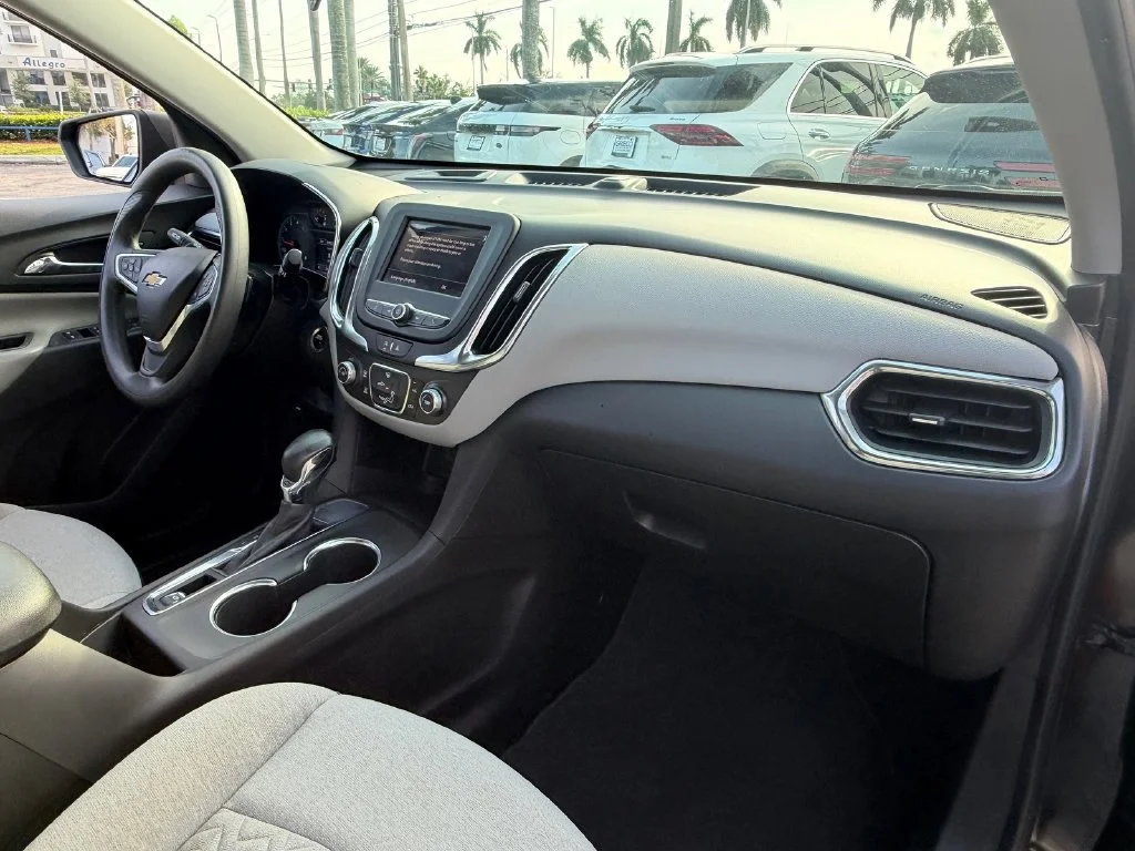Used 2022 MOSAIC BLACK METALLIC Chevrolet LS image 18