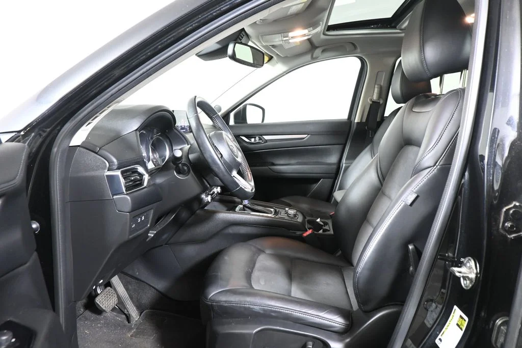 Used 2019 Black Mazda Touring image 3