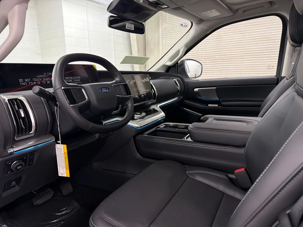 New 2026 White Ford Platinum image 6