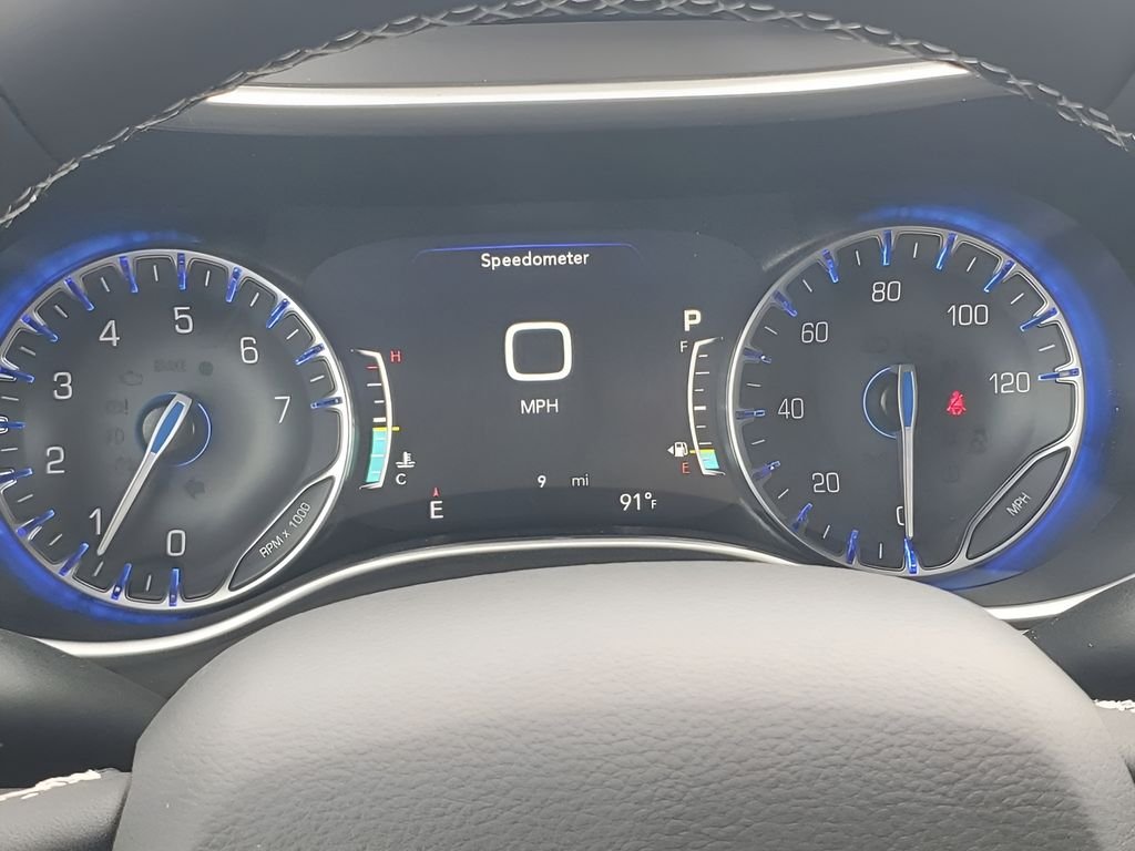 2026 Chrysler Voyager LX - Photo 36