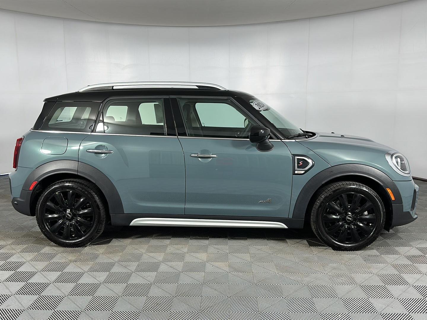 Certified Used 2024 Sage Green Metallic MINI Cooper S image 30