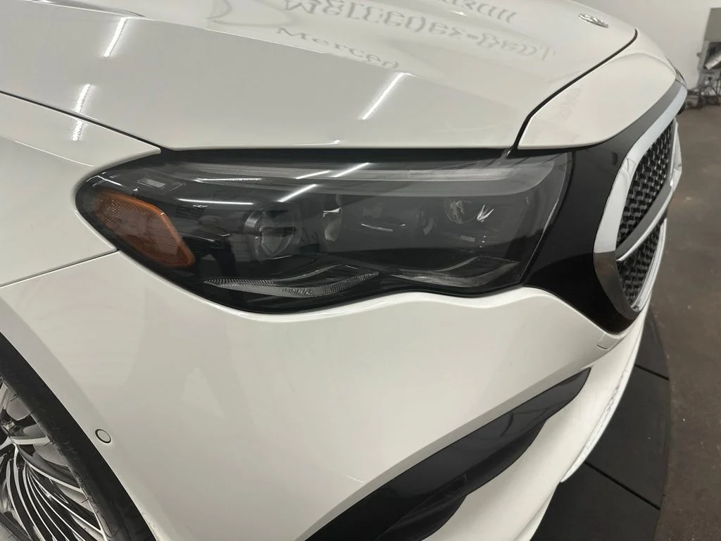 New 2027 White Mercedes-Benz E 350 image 10