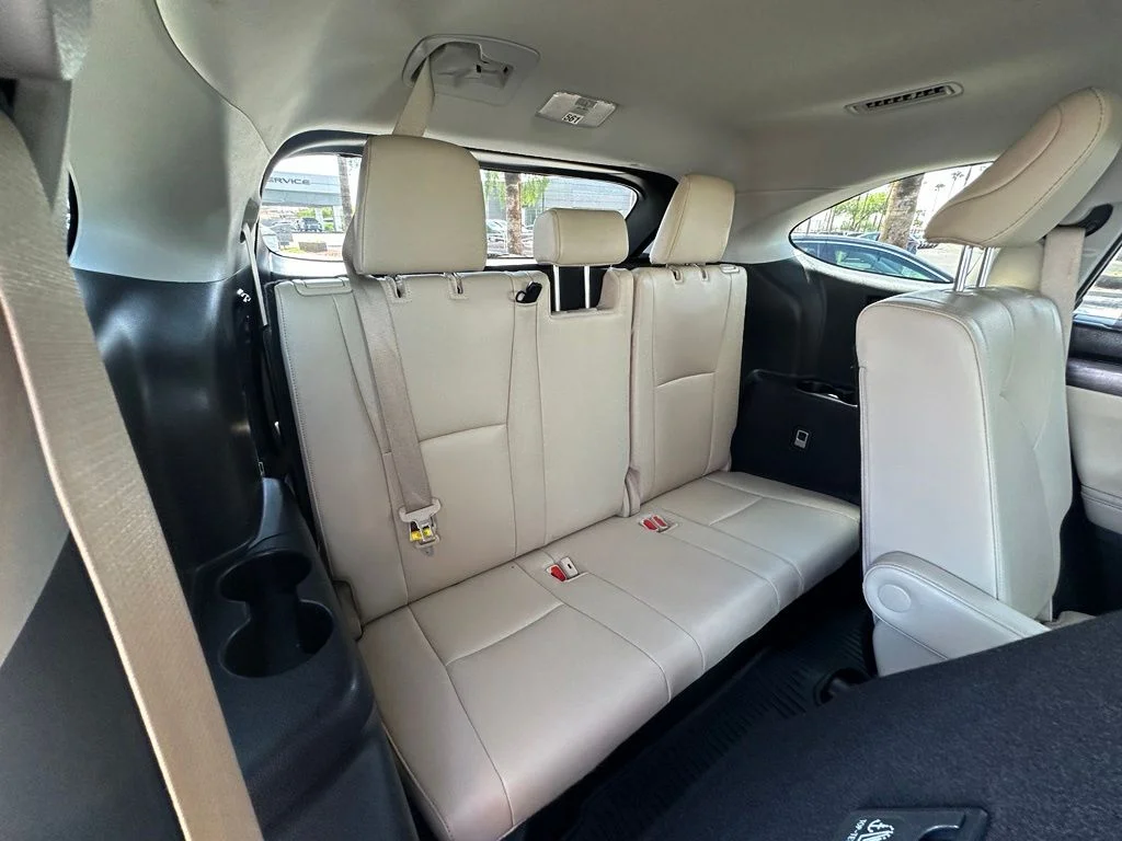 Used 2023  Toyota Limited image 27