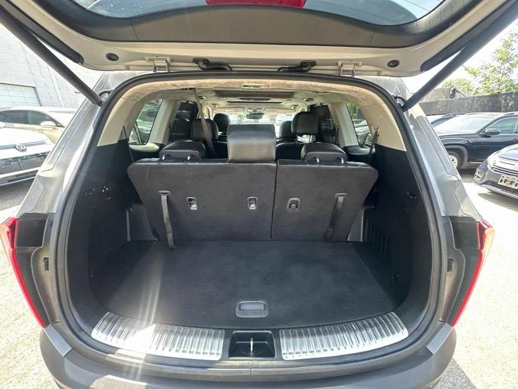 Used 2022 Gray Kia SX image 30