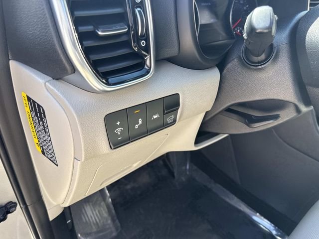 Used 2022 Steel Gray Kia EX image 26