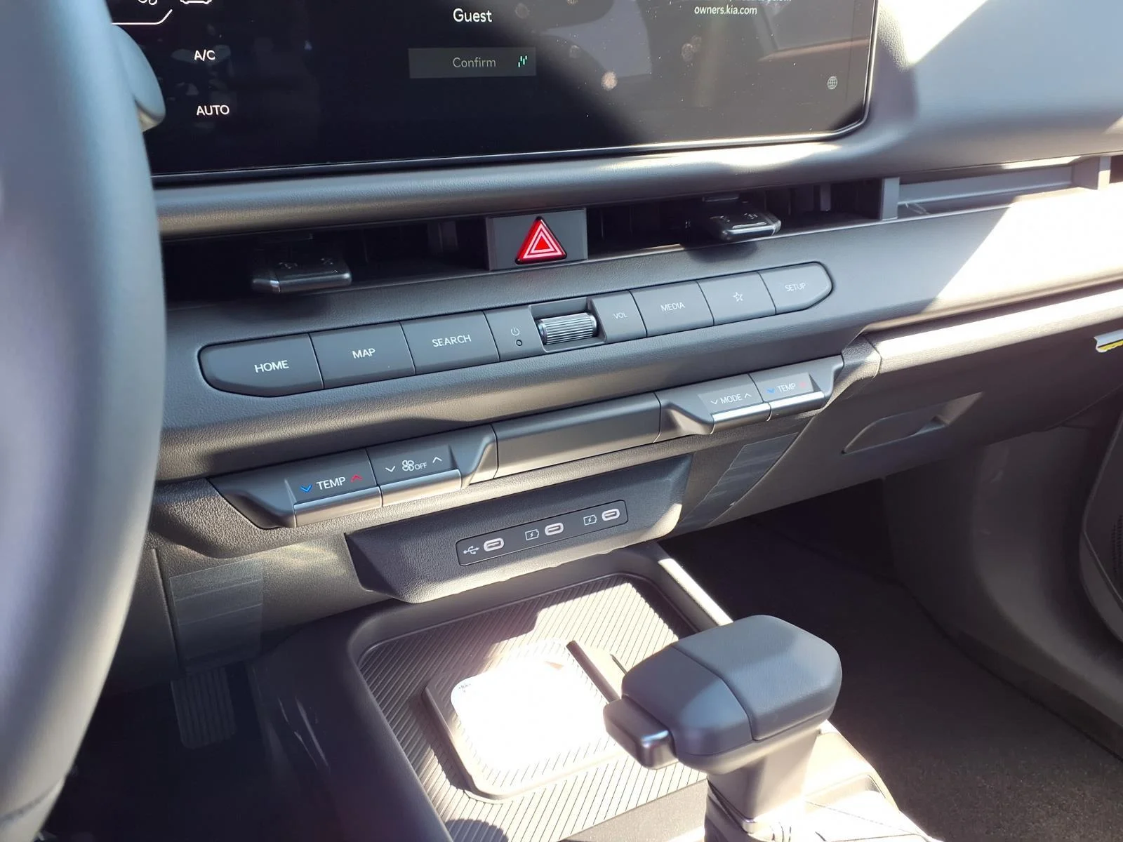 New 2027 Snow White Pearl Kia X-Line SX image 6