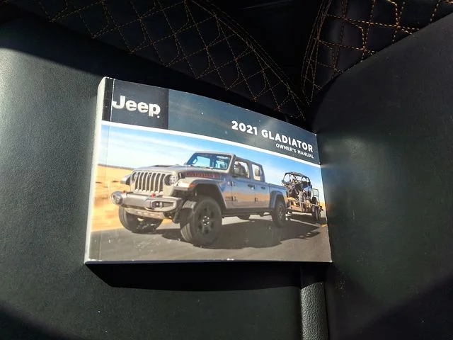 Certified Used 2021 Gray Jeep Overland image 26