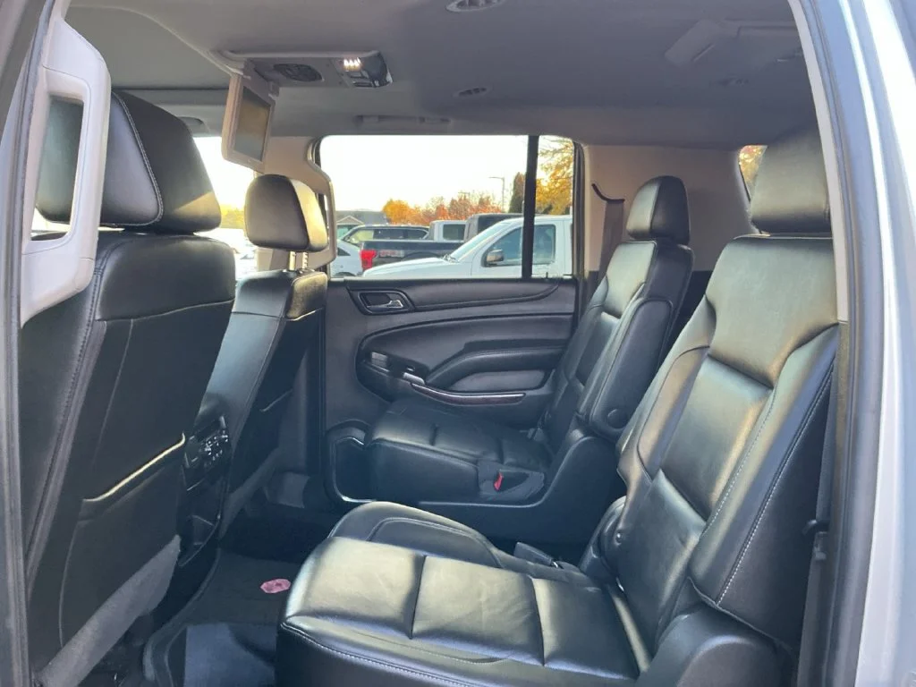 Used 2018 QUICKSILVER METALLIC GMC SLT image 22