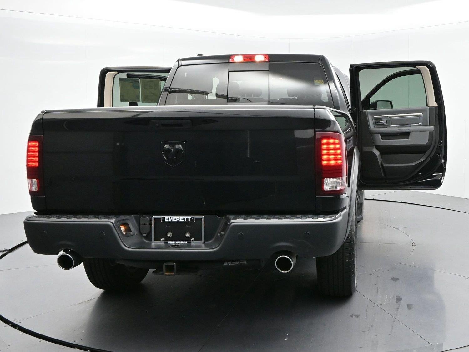 Used 2020 Diamond Black Crystal Pearlcoat Ram Warlock image 40