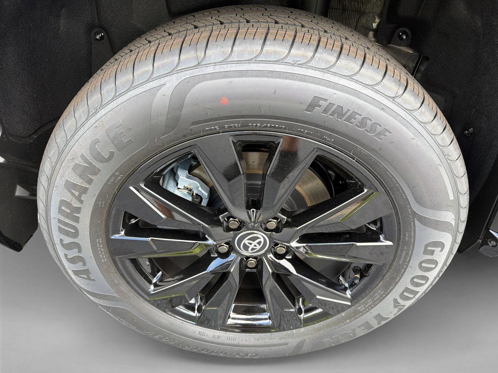 New 2026 Meteor Shower Toyota SE image 17