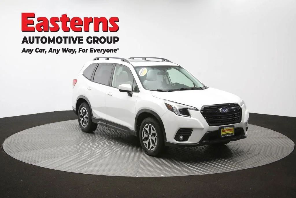 Used 2022 White Subaru Premium image 55