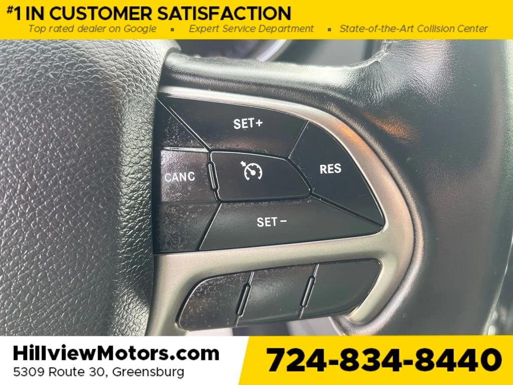 Used 2020 Velvet Jeep Limited image 18