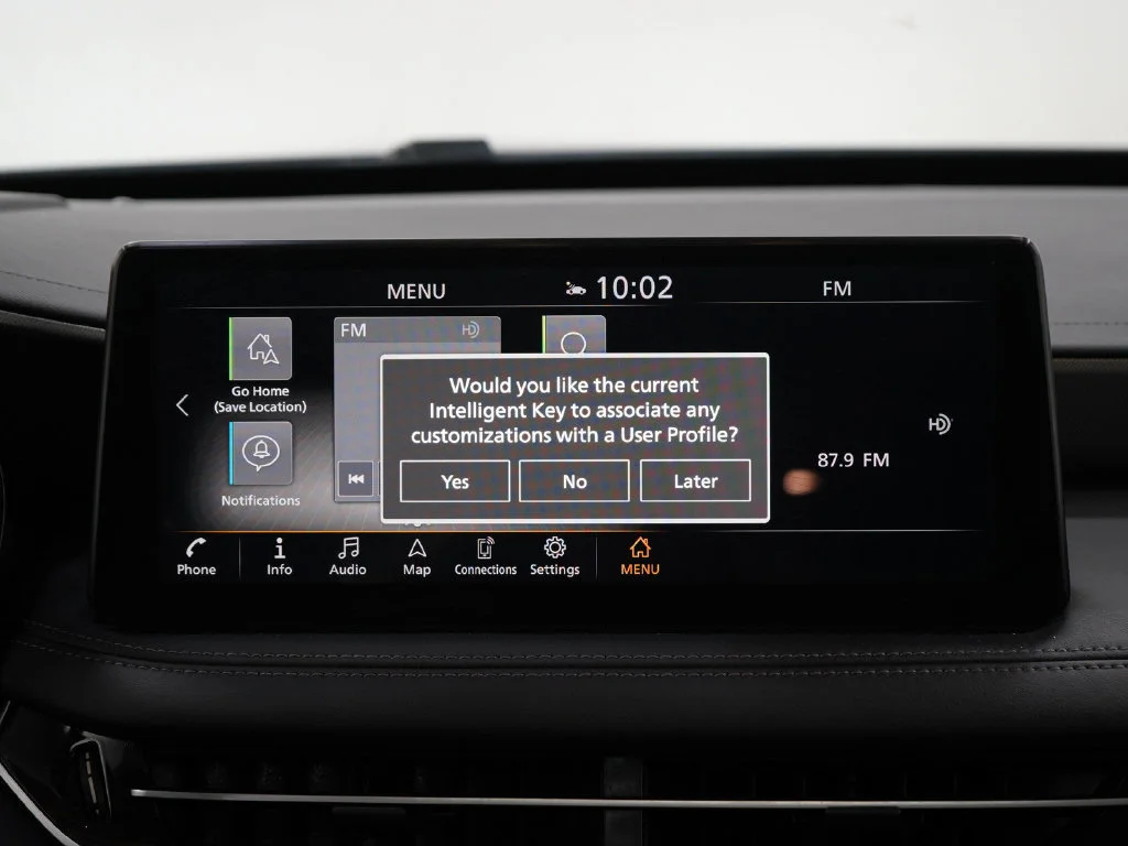 Used 2025 Grand Blue INFINITI LUXE image 20