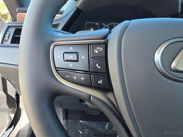 2025 Lexus ES 350 - Photo 27