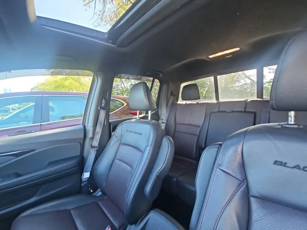 Certified Used 2017 Crystal Black Pearl Honda Black Edition image 8
