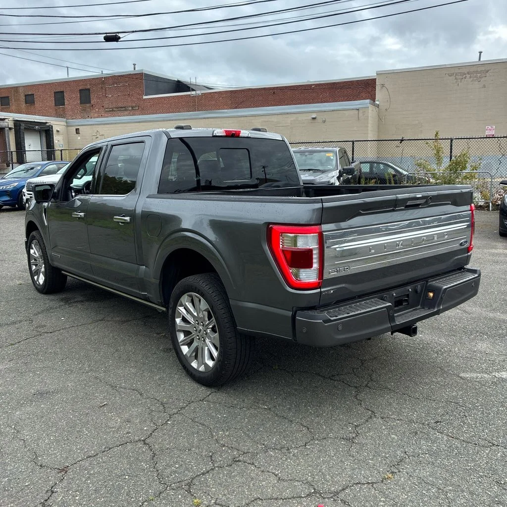 Used 2023 Gray Ford Limited image 19